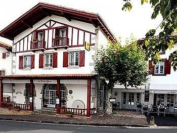 Hotel Restaurant & Spa La Maison Oppoca Ainhoa Ngoại thất bức ảnh