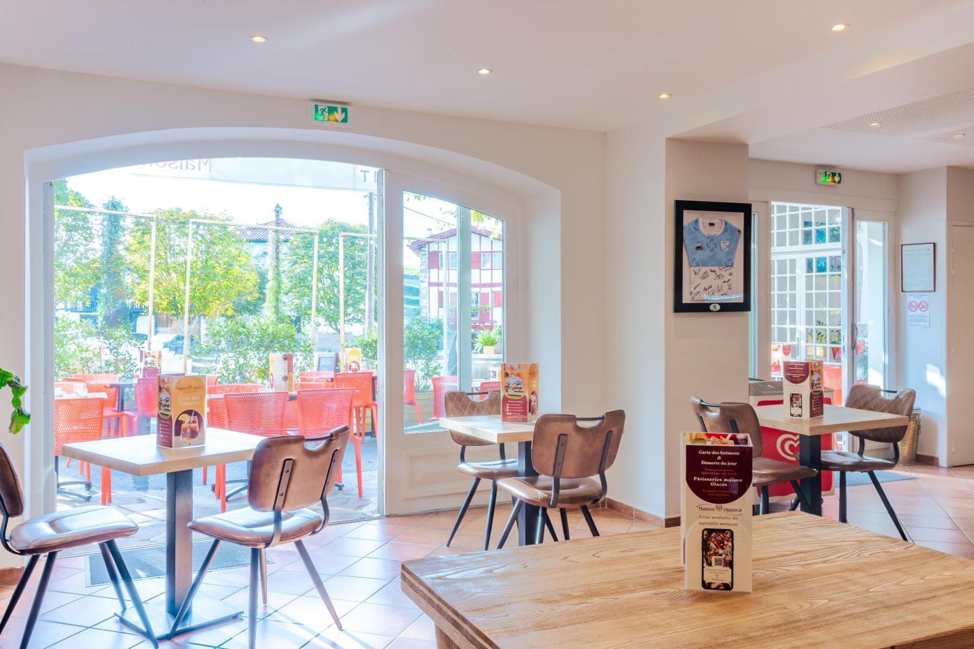Hotel Restaurant & Spa La Maison Oppoca Ainhoa Ngoại thất bức ảnh