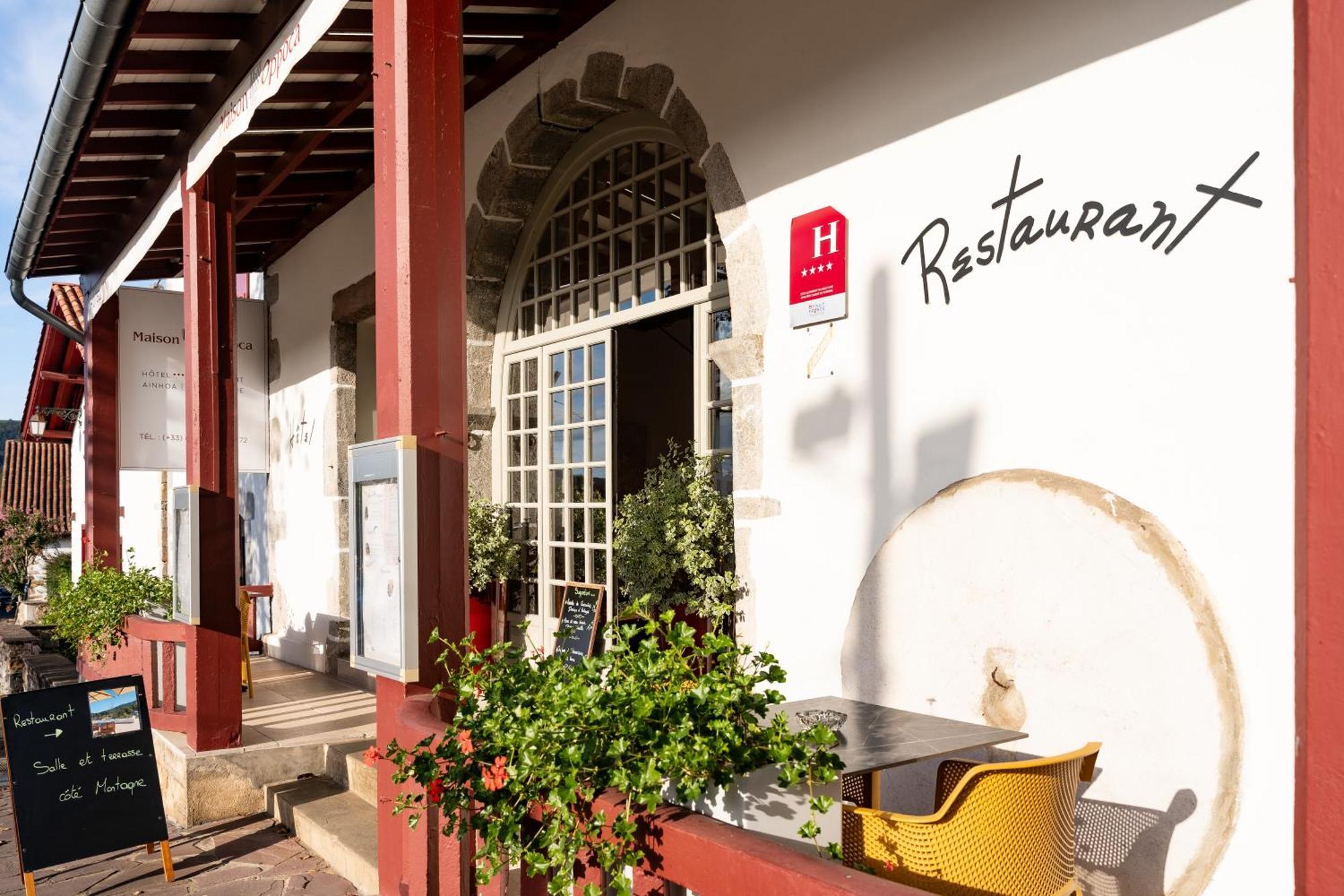 Hotel Restaurant & Spa La Maison Oppoca Ainhoa Ngoại thất bức ảnh